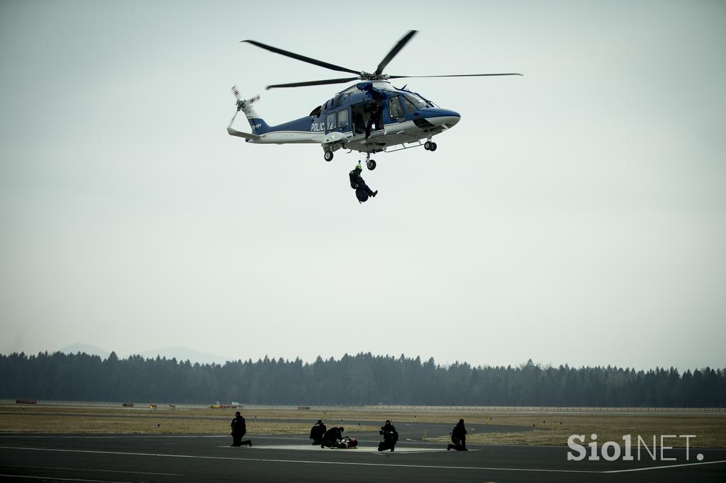 policija helikopter Tatjana Bobnar