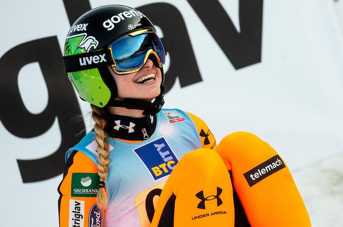 Nika Križnar je pred odhodom na SP dejala, da ima kar nekaj rezerv, in izrazila upanje, da bo v Seefeld odnesla občutke z Ljubnega. | Foto: Matic Ritonja/Sportida