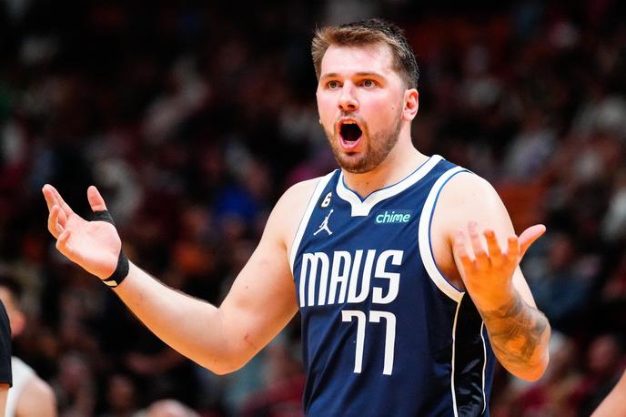 Luka Dončić Dallas Mavericks | Luka Dončić je ob porazu svoje ekipe dosegel 42 točk. | Foto Reuters