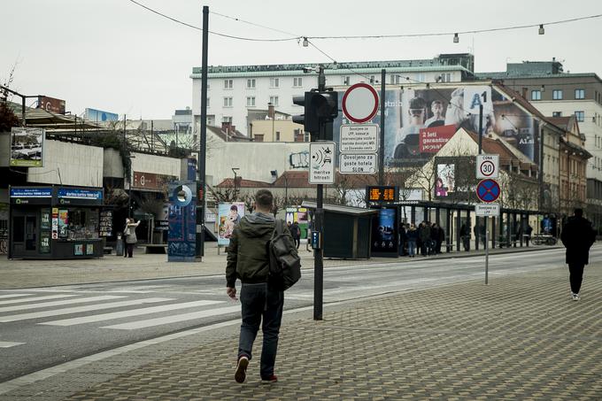 Slovenska cesta, promet, pešci, Ljubljana | Foto: Ana Kovač