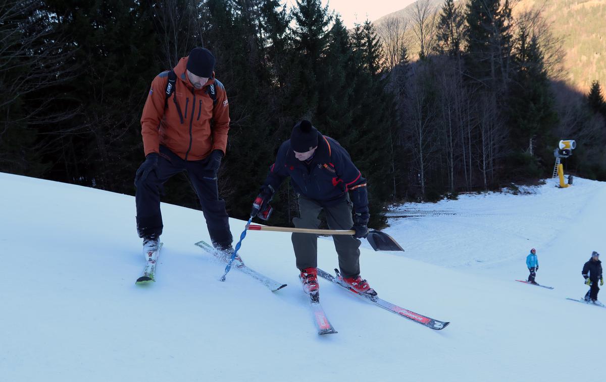 Snežna kontrola | Pregled terena v Kranjski Gori. | Foto Smučarska zveza Slovenije