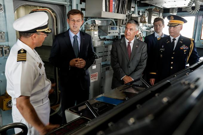 Miro Cerar, ameriška križarka, USS Monterey | Foto: 