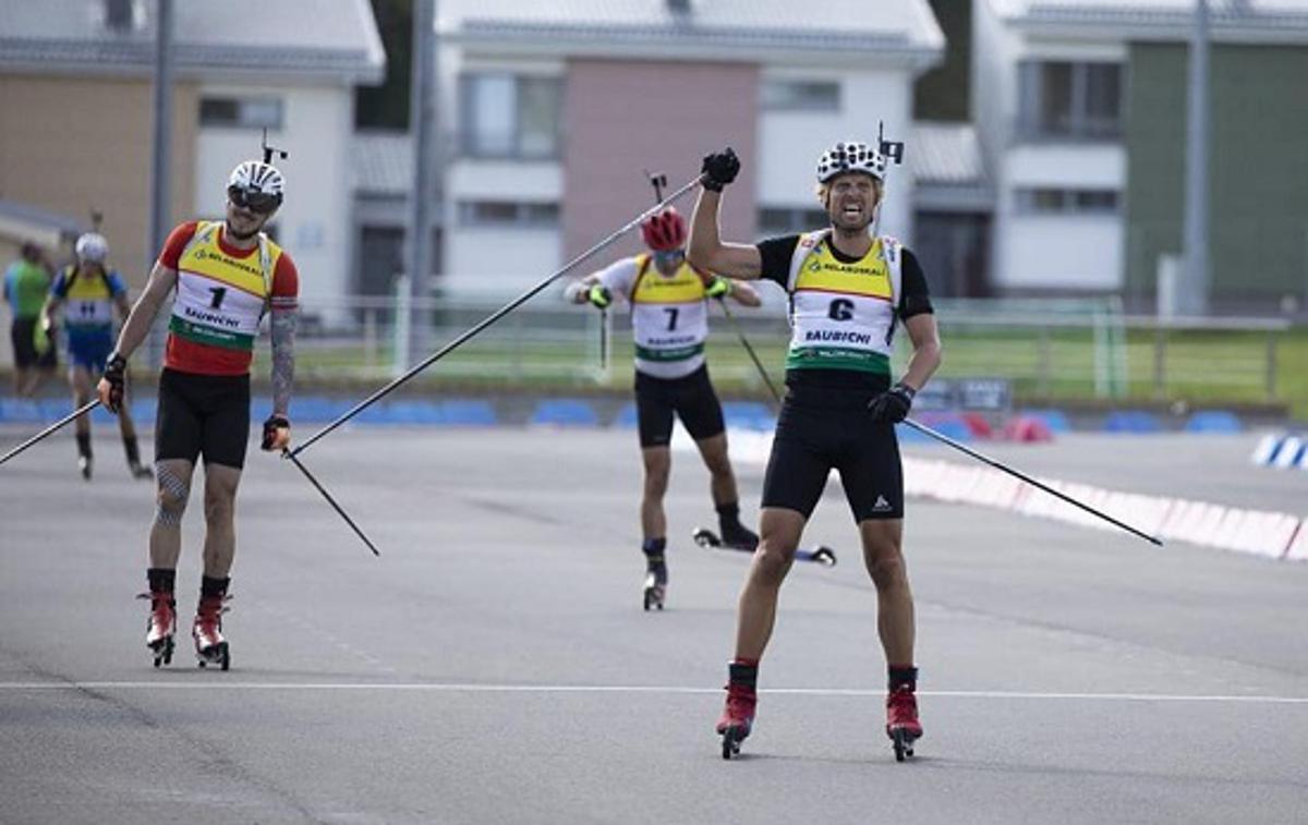 Klemen Bauer Minsk | Klemen Bauer se je kljub šestim zgrešenim strelom prebil do druge medalje na svetovnem prvenstvu v letnem biatlonu. | Foto IBU