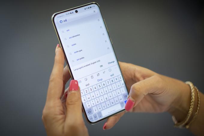 Pametni telefon Huawei P60 Pro deluje z odprtokodnim operacijskim sistemom Android, na katerem je nameščen Huaweiev uporabniški vmesnik EMUI 13.1. | Foto: Bojan Puhek