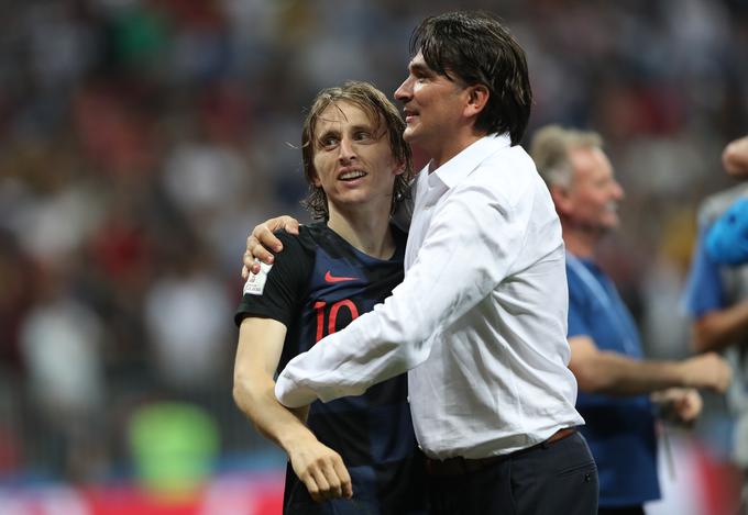 Luka Modrić spada med osrednje kandidate za osvojitev zlate žoge, ki jo prejme najboljši nogometaš SP 2018. | Foto: Reuters