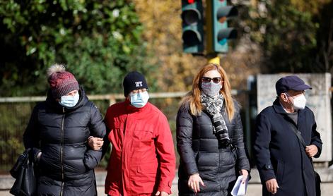 V Italiji maske na prostem še do 10. februarja