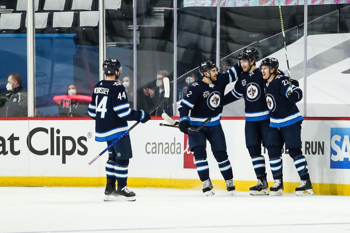 Winnipeg Jets | Hokejisti Tampa Bay Lightning si lahko z zmago nad floridskim tekmecem zagotovijo napredovanje v drugi krog končnice. | Foto Guliverimage