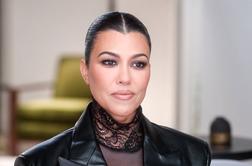 Kourtney Kardashian zaradi slabega počutja spila kozarec svojega materinega mleka