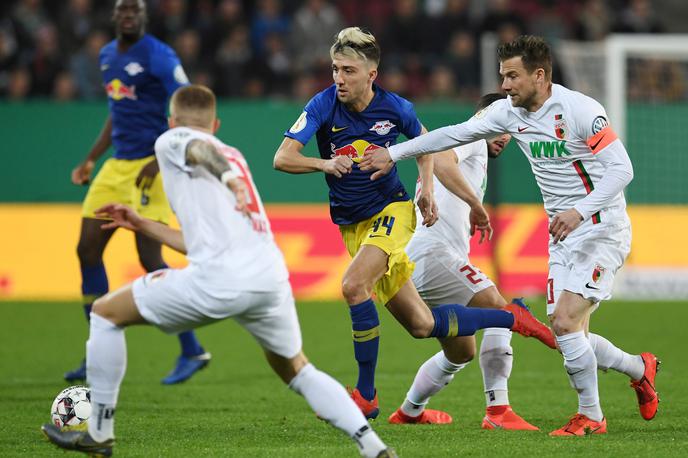 Kevin Kampl RB Lepizig - Augsburg | Rdeči biki so v podaljšku izločili Augsburg in napredovali v polfinale. | Foto Reuters