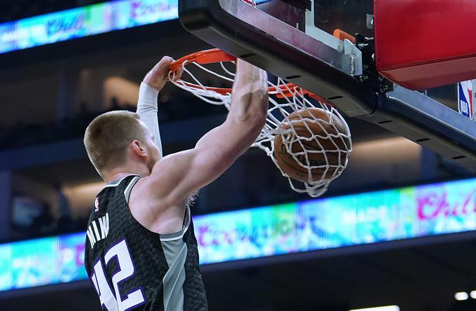 Eric Mika je novi član Partizana. | Foto: Getty Images