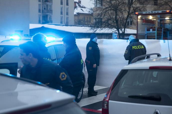 Umor na Oražnovi ulici v Ljubljani. | Fotografija je simbolična. | Foto Bojan Puhek