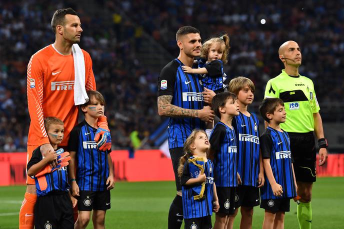 Samir Handanović, Mauro Icardi | Mauro Icardi je soigralcem pripravil prijetno presenečenje. | Foto Getty Images