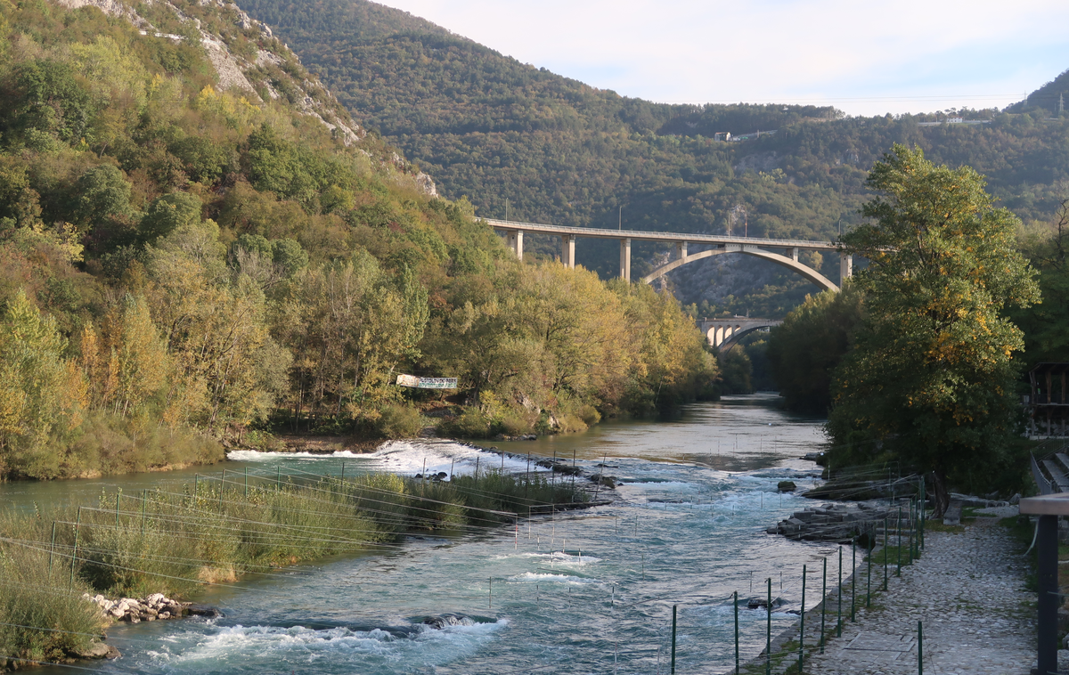 Soča | So policisti ob nedavni utopitvi dečka v Soči ravnali pravilno? To bo preverilo ministrstvo za notranje zadeve. | Foto STA