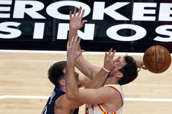 Evropski obračun: Dončić vs. Gallinari | Foto: AP / Guliverimage