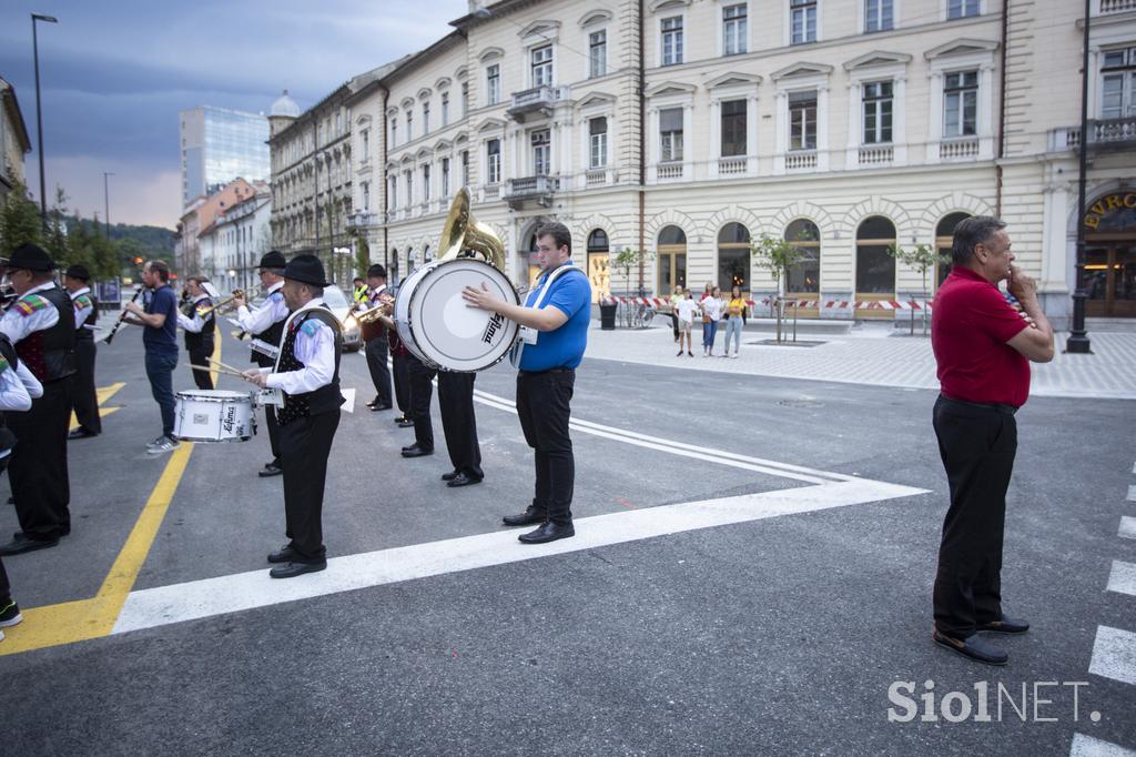 Otvoritev Gosposvetske ceste v Ljubljani.