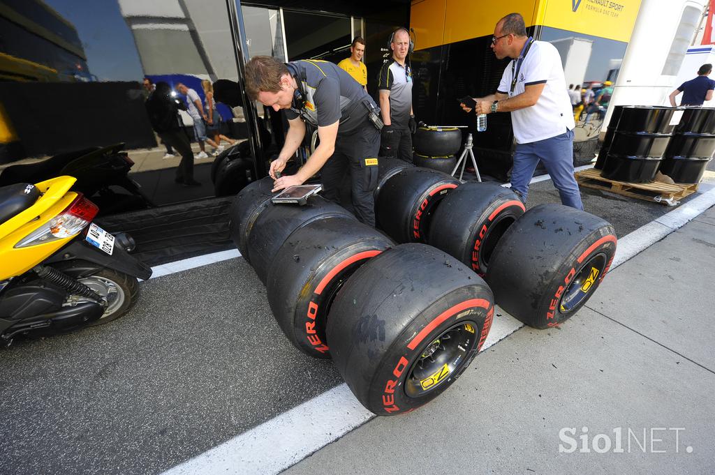 Formula 1 osebno - dan z mehaniki v Renaultovi garaži