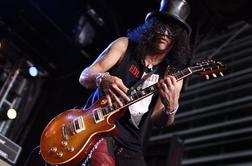 Slash: Axl Rose me sovraži