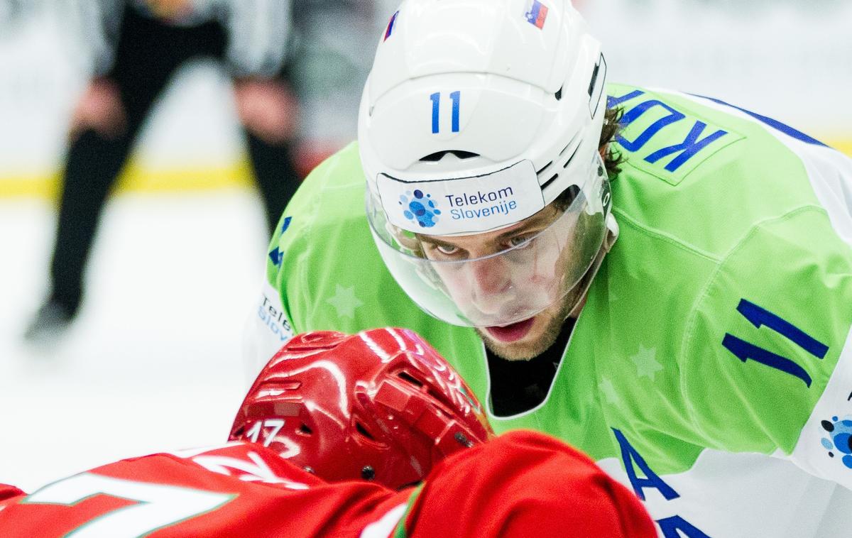 Anže Kopitar slovenska hokejska reprezentanca | Anže Kopitar je na svetovnem prvenstvu zadnjič zaigral leta 2015 v Ostravi, ko so Slovenci izpadli iz elite. Vse kaže, da bi bil lahko zraven tudi na prihajajočem prvenstvu v Kazahstanu. To bo znano sredi prihodnjega tedna. | Foto Vid Ponikvar