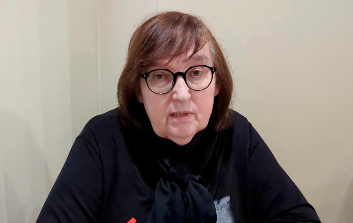 Ljudmila Navalna | "Izsiljujejo me, postavljajo pogoje, kje, kdaj in kako naj bo Aleksej pokopan. To je nezakonito," je poudarila Ljudmila Navalna. | Foto Reuters