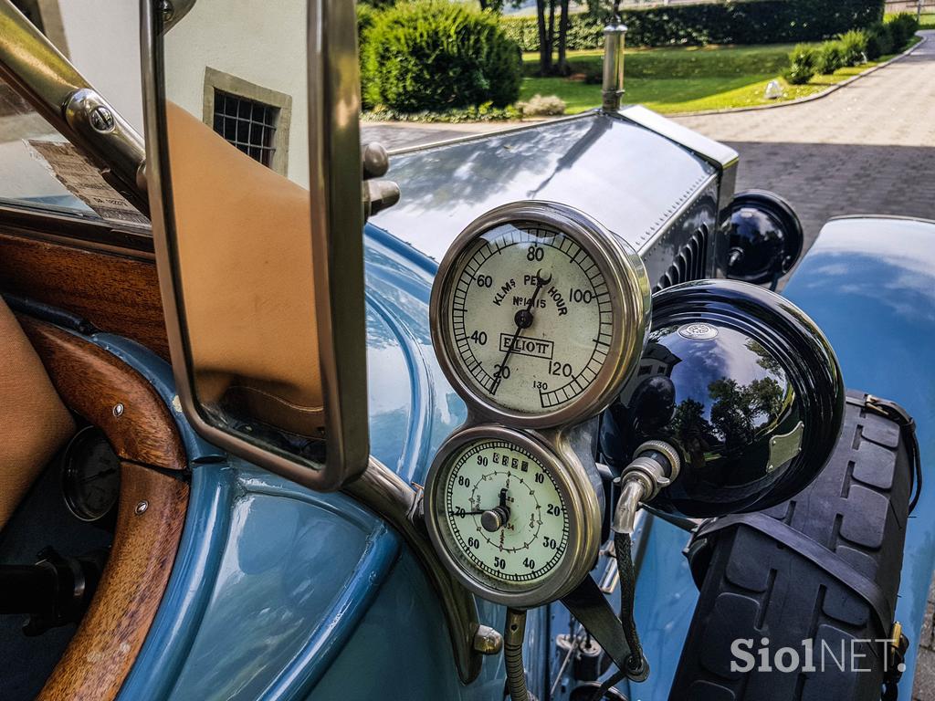 Rolls-royce silver ghost