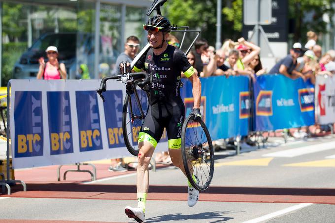 Tudi nesreče in okvare udeležencem maratona niso prizanesle. | Foto: Urban Urbanc/Sportida