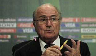 Blatter podprl Mehičane, ostro z goljufi