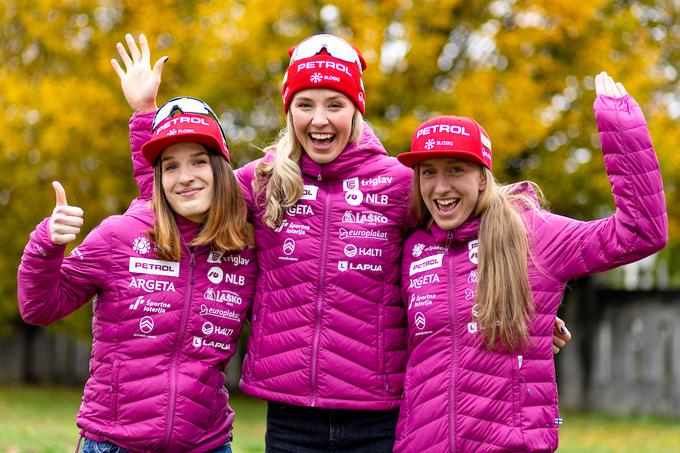 To je slovenska postava za sprintersko tekmo SP, ob Lampičevi bosta nastopili še Živa (levo) in Polona Klemenčič. | Foto: Matic Klanšek Velej/Sportida