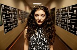 Lorde: najstnica, ki s svojim slogom in glasbo navdihuje množice