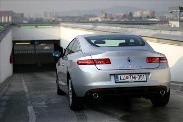 Renault laguna coupe