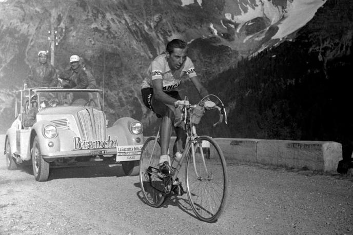 Bianchi kolesa | Fausto Coppi z Bianchijevim kolesom na Dirki po Italiji. | Foto Bianchi