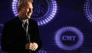 Kevin Costner bo igral filmu Quentina Tarantina