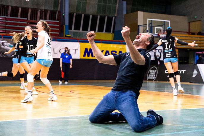 Calcit Volley Nova KBM Branik | Kamničanke so ostale na vrhu Slovenije. | Foto Matic Klanšek Velej/Sportida