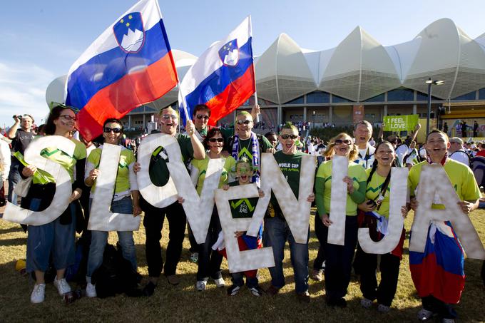 slovenska zastava navijači | Foto: Guliverimage/Vladimir Fedorenko