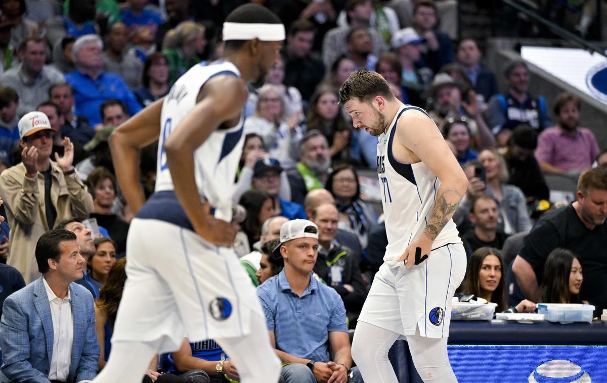 Luka Dončić Dallas Mavericks | Luka Dončić je proti Chicagu igral le dobrih 12 minut in pol. | Foto Reuters