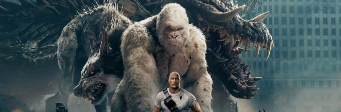 Po istoimenski videoigri posneta visokoproračunska akcijska pustolovščina o primatologu (Dwayne Johnson – The Rock), ki z genskimi inženirji rešuje mesto pred skupino mutiranih in podivjanih živali, na čelu katere je njegov nekdanji gorilji prijatelj. Več o filmu si lahko preberete na spodnjem linku, pod njim pa si lahko ogledate še njegov napovednik. • Film je na voljo v videoteki DKino. | Foto: 