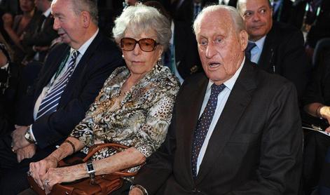 Havelange odstopil z mesta častnega predsednika Fife