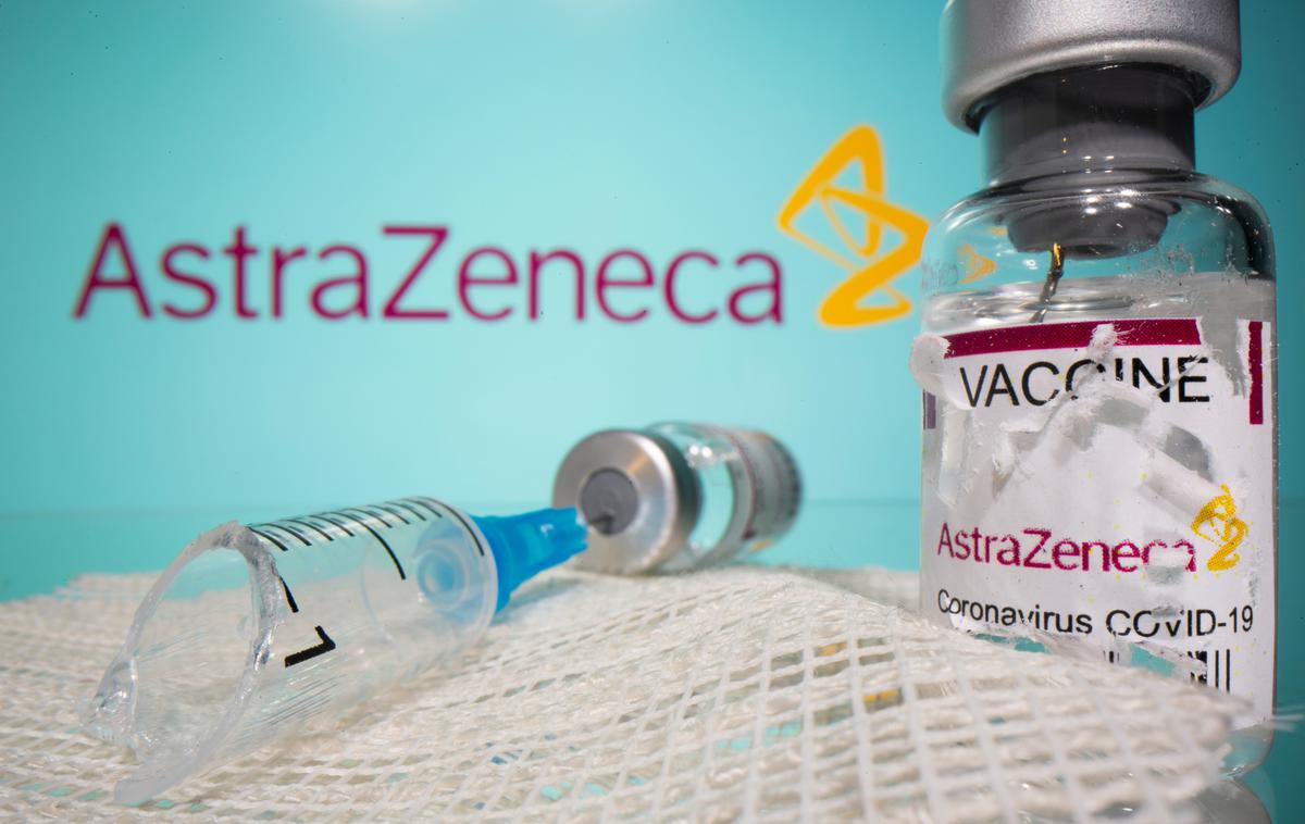 AstraZeneca | Visoki predstavnik Eme je potrdil povezavo med cepivom AstraZenece in krvnimi strdki, Ema pa odločitve še ni sprejela. | Foto Reuters