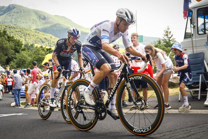 Remco Evenepoel in Primož Roglič leta 2025 še ne bosta moštvena kolega. Se lahko to v prihodnje spremeni? | Foto: Guliverimage