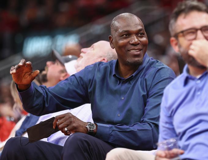 Hakeem Olajuwon je med postnim časom celo postal igralec meseca.  | Foto: Reuters