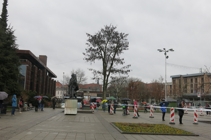 Kranj množično testiranje | Foto: STA ,