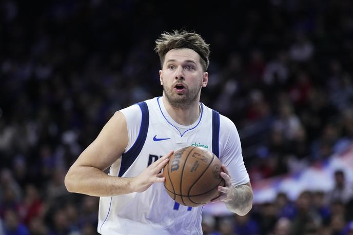 Luka Dončić | Luka Dončić je po tekmi v New Yorku prejel tudi vprašanje o tem, ali bo julija na voljo slovenski reprezentanci v boju za olimpijske igre. "Če ne bo poškodb, seveda bom. Kdaj nisem bil zraven?" je odgovoril. | Foto Guliverimage