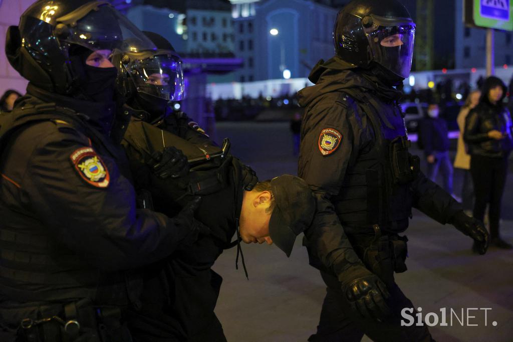 Protesti v Rusiji proti mobilizaciji