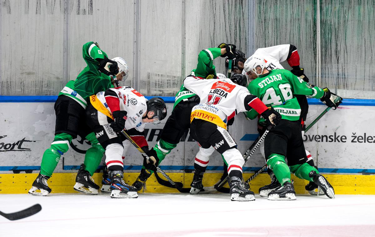 HK Olimpija : Pioneers Vorarlberg | Doma Olimpiji ne gre in ne gre. To sezono še niso zmagali. | Foto HKO/Domen Jančič