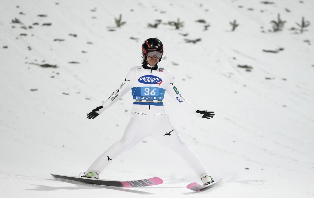 Naoki Nakamura | Japonski smučarski skakalec Naoki Nakamura je imel srečo v nesreči.  | Foto Guliverimage