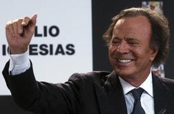 Julio Iglesias prestavil koncert v Dubaju