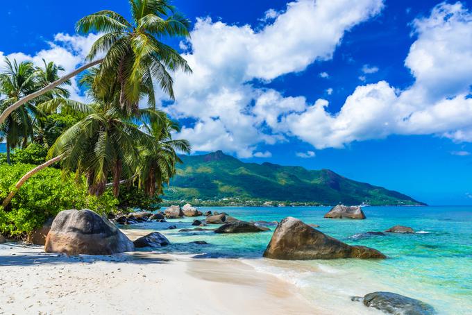 Baie Beau Vallon - plaža na otoku Mahe na Sejšelih | Foto: 