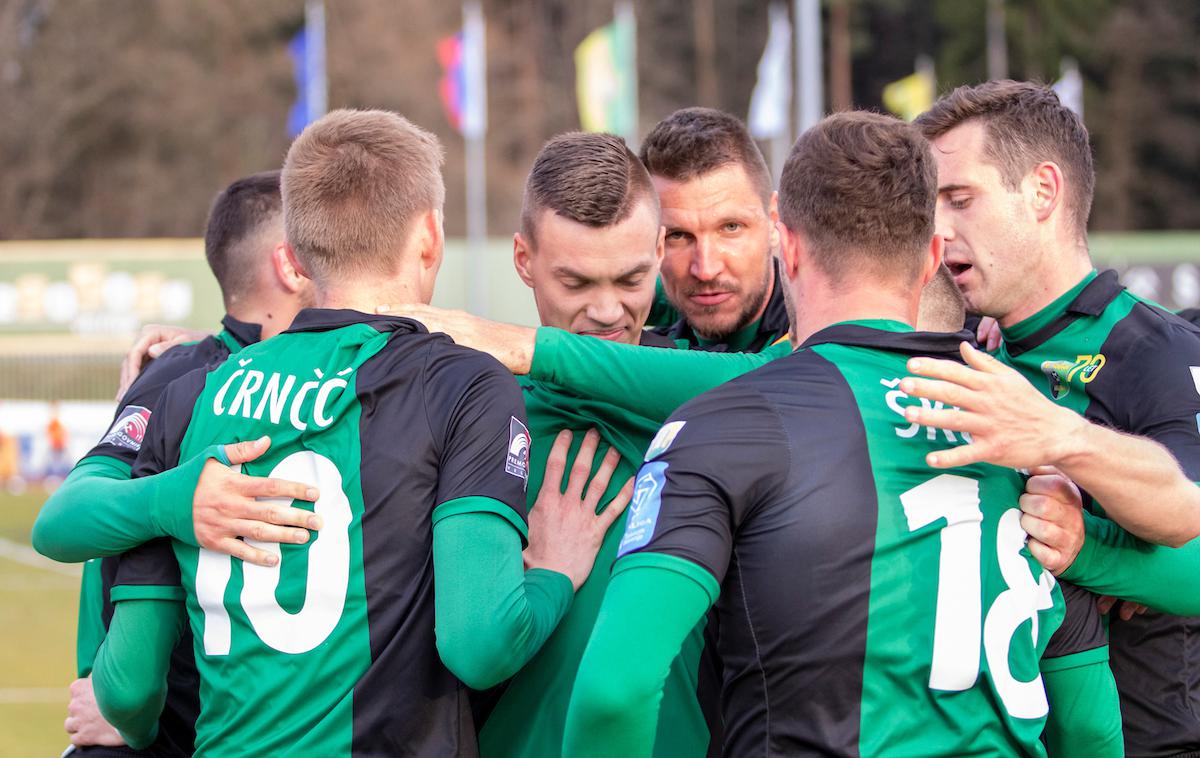 NK Rudar Velenje, NK Mura | Velenjčani so izkoristili prednost domačega igrišča proti Muri. | Foto Jurij Vodušek/Sportida