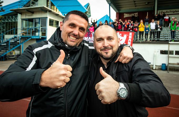 Tako sta Siniša Brkić in Dejan Dončić v prejšnji sezoni proslavljala obstanek Triglava v druščini najboljših. | Foto: Vid Ponikvar