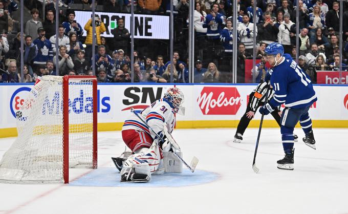 Max Domi je zadel za zmago Toronta. | Foto: Reuters