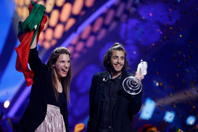 Salvador in Luisa se veselita skupne zmage. | Foto: Getty Images